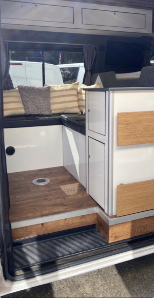 2015 Mercedes-Benz Sprinter 2.1 313 Cdi in White — image 3