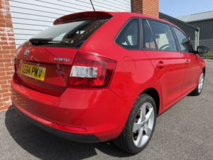 2014 Skoda Rapid Spaceback 1.4 Tsi Elegance in Red — image 4