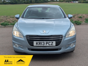 2013 Peugeot 508 Hdi Allure in Blue — image 3