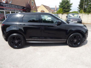 2020 Land Rover Range Rover Evoque 2.0 D180 Mhev R-Dynamic S Auto 4WD Euro 6 (s/s) 5dr in Black — image 3