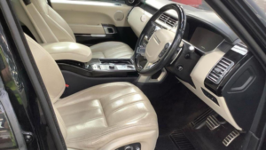 2017 Land Rover Range Rover 3.0 Td V6 Autobiography Auto 4WD Euro 6 (s/s) 5dr in Black — image 2