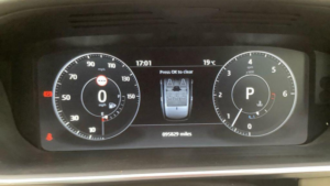 2017 Land Rover Range Rover 3.0 Td V6 Autobiography Auto 4WD Euro 6 (s/s) 5dr in Black — image 4