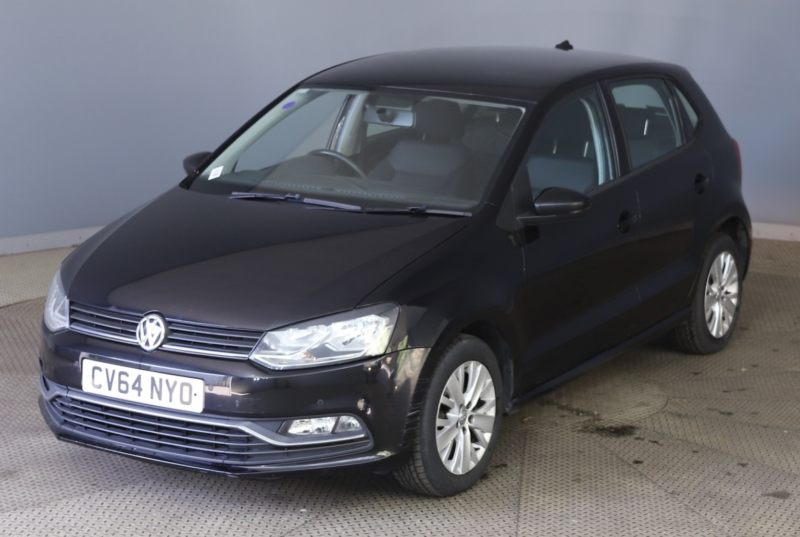 2014 Volkswagen Polo 1.0 Bluemotion Tech Se in Black — image 1