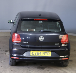 2014 Volkswagen Polo 1.0 Bluemotion Tech Se in Black — image 4