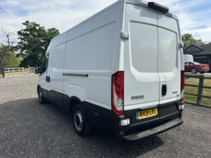 2021 Iveco Daily 2.3 D Hpi 14v 35s 3520 in White — image 5