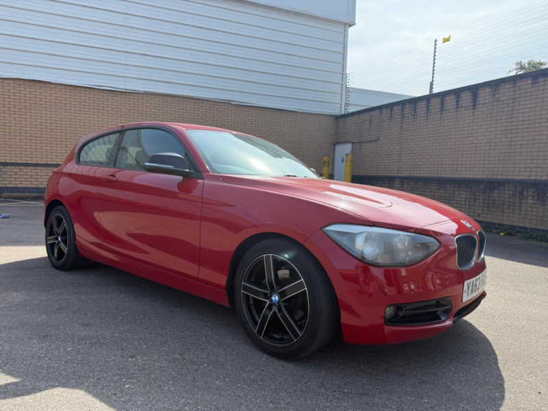2014 BMW 1 Series 2.0 116d Sport 3 Door in Red — image 1