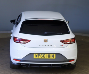 2017 SEAT Leon 2.0 Tsi Cupra 290 Black in White — image 5