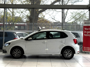 2016 Volkswagen Polo 1.2 Tsi Bluemotion Tech in White — image 4