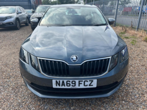 2019 Skoda Octavia 1.0 Tsi Se Drive Euro 6 (s/s) 5dr in Grey — image 2