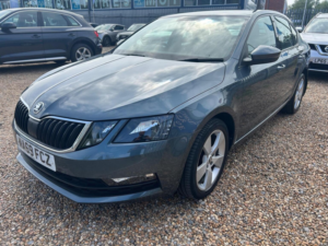 2019 Skoda Octavia 1.0 Tsi Se Drive Euro 6 (s/s) 5dr in Grey — image 3
