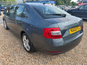 2019 Skoda Octavia 1.0 Tsi Se Drive Euro 6 (s/s) 5dr in Grey — image 5