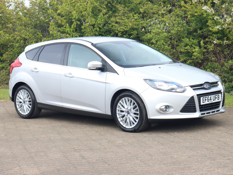 2014 Ford Focus 1.0 T Ecoboost Zetec in Silver — image 1