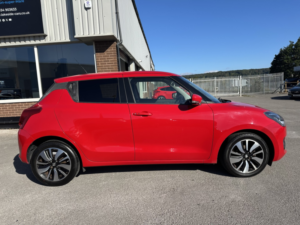 2018 Suzuki Swift 1.0 Boosterjet Shvs Sz5 in Red — image 5
