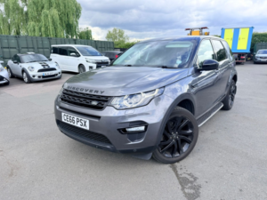 2016 Land Rover Discovery Sport 2.0 Td4 Hse Black in Grey — image 2