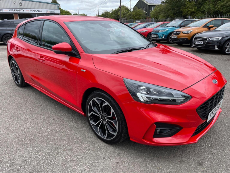 2021 Ford Focus 1.0t Ecoboost Mhev St-Line X Edition Euro 6 (s/s) 5dr in Red — image 1