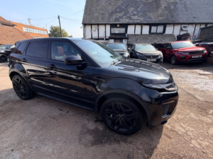 2016 Land Rover Range Rover Evoque Td4 Hse Dynamic Lux in Black — image 4