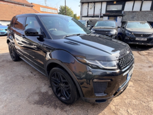 2016 Land Rover Range Rover Evoque Td4 Hse Dynamic Lux in Black — image 6