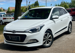 2016 Hyundai I20 I20 1.4 Premium Automatic in White — image 3