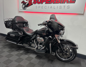 2010 Harley-Davidson Touring 1690 Flhtcu Electra Glide Ultra Classic in Other — image 3