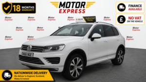 2016 Volkswagen Touareg 3.0 Tdi V6 Bluemotion Tech R-Line in White — image 3