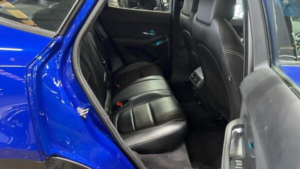 2019 Jaguar E-Pace 2.0 D150 R-Dynamic S Euro 6 (s/s) 5dr in Blue — image 3
