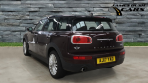 2017 MINI Clubman 2.0 Clubman Cooper D in Red — image 3
