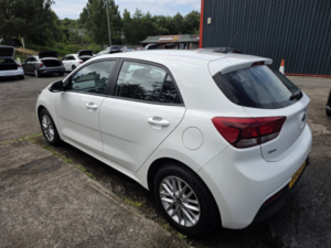 2019 Kia Rio 1.3 2 in White — image 5