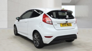 2017 Ford Fiesta 1.0 T Ecoboost St-Line White 3dr Stunning in White — image 2