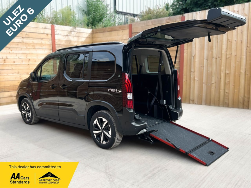 2025 Peugeot Rifter 3 SEAT Auto Wheelchair Accessible Disabled Access Vehicle Wav in Black — image 1