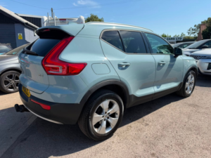 2018 Volvo Xc40 2.0 D3 Momentum Pro SUV 5dr Diesel Manual Euro 6 (s/s) (150 Ps) in Blue — image 4