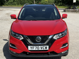 2020 Nissan Qashqai 1.3 Dig-T N-Connecta in Red — image 6