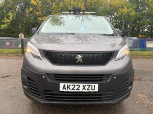2022 Peugeot Expert 2.0 Bluehdi 1400 Professional Premium Long Panel Van Lwb Euro 6 (s/s) 6dr in Grey — image 2