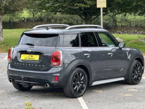 2017 MINI Countryman 2.0 Cooper S 5dr Auto [chili Pack], Petrol, Grey + 4WD Auto in Grey — image 3