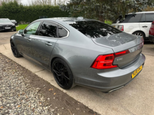 2018 Volvo S90 2.0 R-Design D5 Powerpulse AWD in Grey — image 3