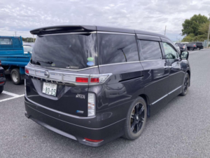 2013 Nissan Elgrand 3.5 V6 Highway Star Premium 4WD 5dr 7 Seats in Grey — image 3