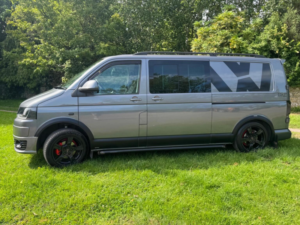 2014 Volkswagen Transporter in Grey — image 5