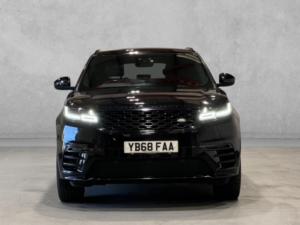 2018 Land Rover Range Rover Velar 2.0 D180 R-Dynamic Se Auto 4WD Euro 6 (s/s) 5dr in Black — image 5