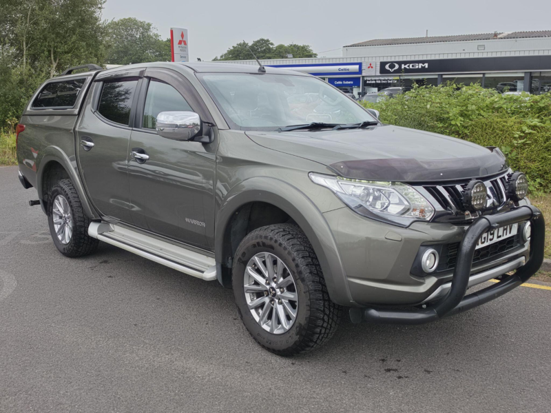 2019 Mitsubishi L200 2.4 Di-D Dc Warrior Auto 4WD Euro 6 4dr in Green — image 1