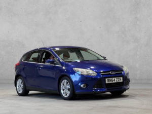 2014 Ford Focus 1.6 Tdci Econetic Titanium Navigator Euro 5 (s/s) 5dr in Blue — image 5