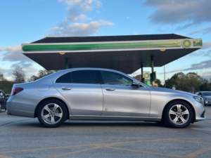 2018 Mercedes-Benz E Class 2.0 E220d Se G-Tronic+ Euro 6 (s/s) 4dr in Silver — image 5