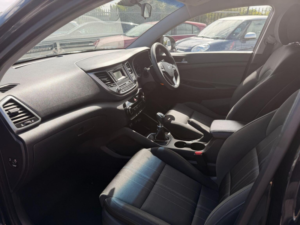 2016 Hyundai Tucson 1.6 Gdi Blue Drive S Euro 6 (s/s) 5dr in Black — image 3