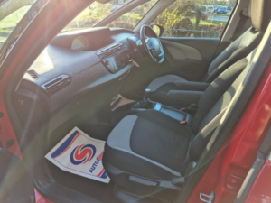 2014 Citroen C4 Picasso 1.6 E-Hdi Exclusive MPV 5dr Diesel Manual Euro 5 (s/s) (115 Ps) in Red — image 6