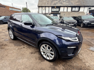 2019 Land Rover Range Rover Evoque Td4 Hse Dynamic in Blue — image 6