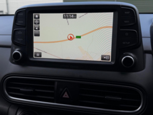 2019 Hyundai Kona 1.6 Crdi Premium Dct Euro 6 (s/s) 5dr in Grey — image 3