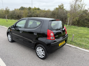 2009 Nissan Pixo 1.0 Visia in Black — image 3