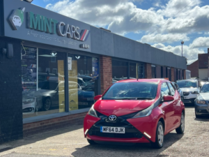 2014 Toyota Aygo 1.0 Vvt-I X-Play in Red — image 4