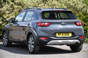 2021 Kia Stonic 1.0 T-Gdi 2 SUV 5dr Petrol Manual Euro 6 (s/s) (99 Bhp) in Grey — image 3