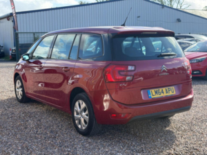 2014 Citroen Grand C4 Picasso 1.6 E-Hdi Vtr+ Etg6 Euro 5 (s/s) 5dr in Red — image 4