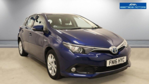 2016 Toyota Auris 1.8 Vvt-H Business Edition CVT Euro 6 (s/s) 5dr in Blue — image 2