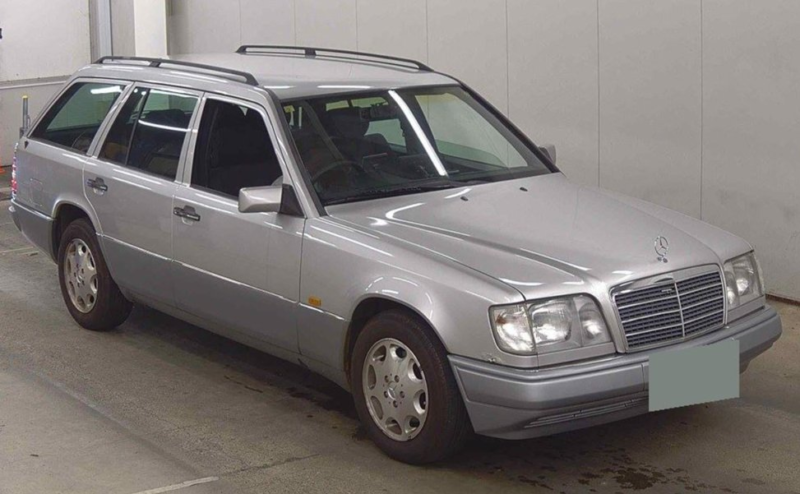 1995 Mercedes-Benz 320 Ref 8724 - In Transt Refundable Deposit Can Secure - Mercedes Benz W124 E320 Estate 7 Seater Automat in Silver — image 1
